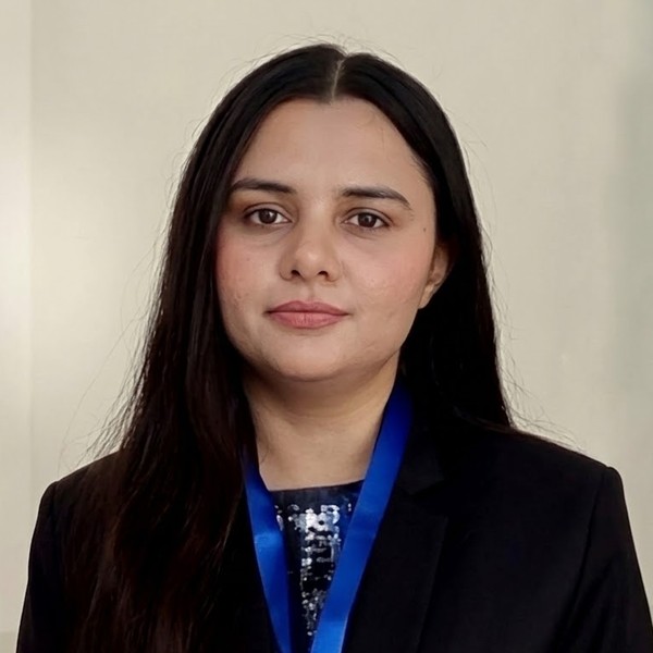 Portrait of Mamoona Muqadas